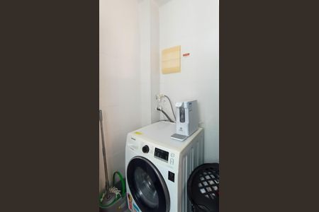 Apartamento à venda com 40m², 2 quartos e 1 vaga Apartamento à venda com 40m², 2 quartos e 1 vagaÁrea de Serviço