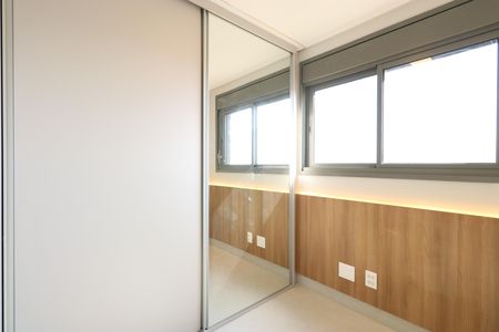 Quarto 1 de apartamento para alugar com 2 quartos, 47m² em Pompeia, São Paulo