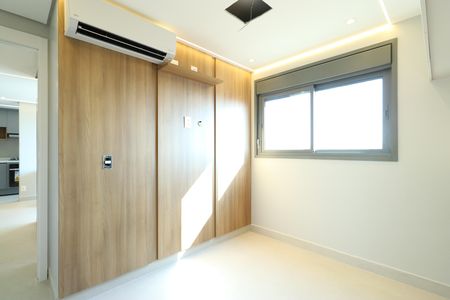 Quarto 2 de apartamento para alugar com 2 quartos, 47m² em Pompeia, São Paulo