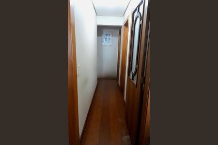 Casa para alugar com 3 quartos, 183m² em Jardim Itu, Porto Alegre