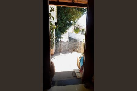 Casa para alugar com 3 quartos, 183m² em Jardim Itu, Porto Alegre