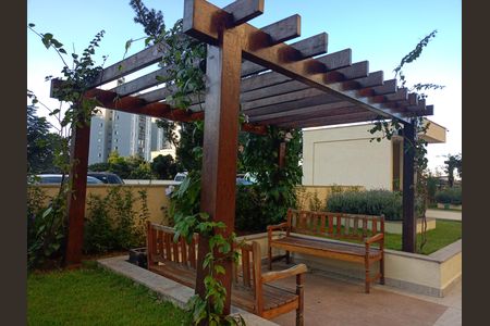 Apartamento à venda com 2 quartos, 62m² em Chácara Agrindus, Taboão da Serra