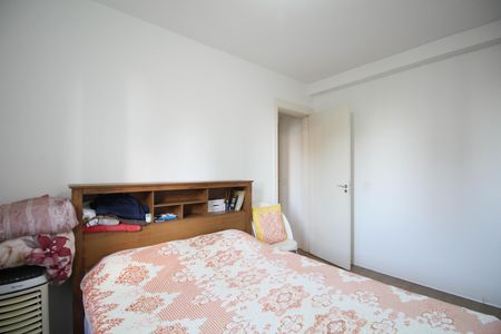 Suíte de apartamento à venda com 2 quartos, 62m² em Chácara Agrindus, Taboão da Serra