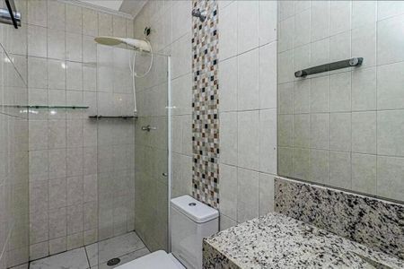 Casa para alugar com 332m², 9 quartos e 6 vagas Casa para alugar com 332m², 9 quartos e 6 vagasBanheiro