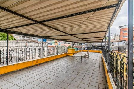 Varanda gourmet de casa para alugar com 9 quartos, 332m² em Vila Brasilina, São Paulo