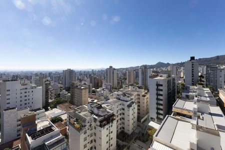 Vista do Quarto 2 de apartamento à venda com 3 quartos, 100m² em Santo Antônio, Belo Horizonte