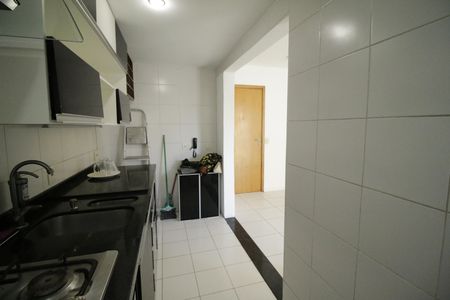 Apartamento à venda com 59m², 2 quartos e 1 vagaCozinha