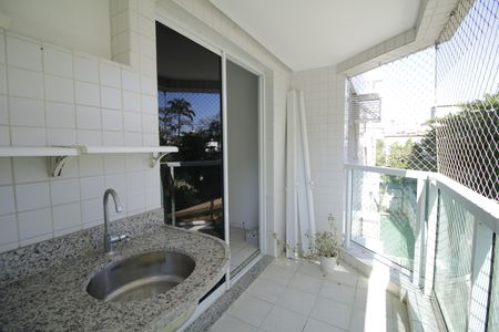 Apartamento à venda com 59m², 2 quartos e 1 vagaVaranda