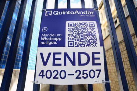 Plaquinha de apartamento à venda com 3 quartos, 119m² em Santa Efigênia, Belo Horizonte