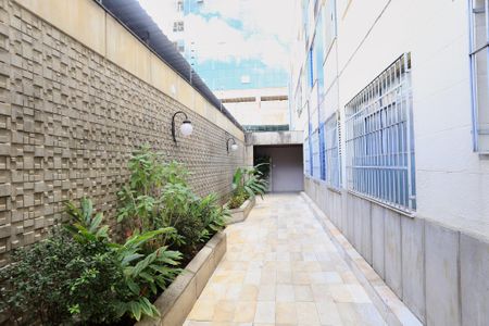 Entrada de apartamento à venda com 3 quartos, 119m² em Santa Efigênia, Belo Horizonte