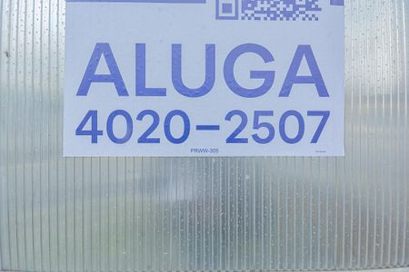 Fachada de casa para alugar com 2 quartos, 75m² em Parque Sao Jose, São Paulo