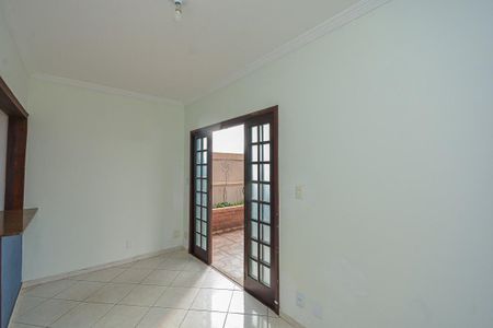 Casa para alugar com 75m², 2 quartos e sem vaga Casa para alugar com 75m², 2 quartos e sem vagaCopa