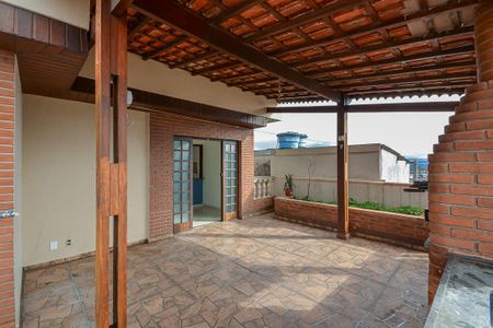 Quintal de casa para alugar com 2 quartos, 75m² em Parque Sao Jose, São Paulo