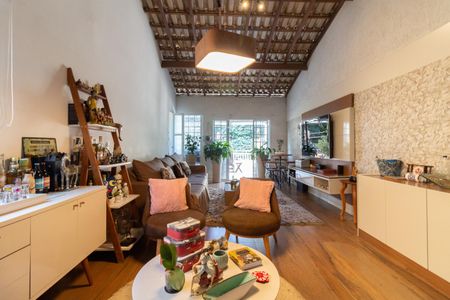 Casa à venda com 2 quartos, 160m² em Jardim Rosa Maria, São Paulo