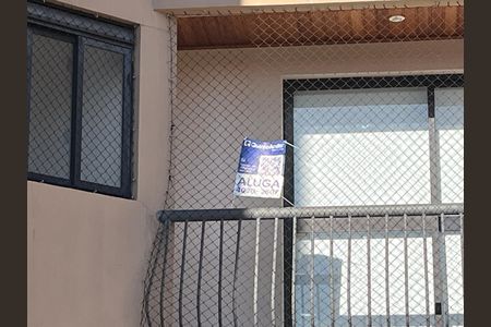 Placa de apartamento para alugar com 3 quartos, 85m² em Jardim Maria Rosa, Taboão da Serra
