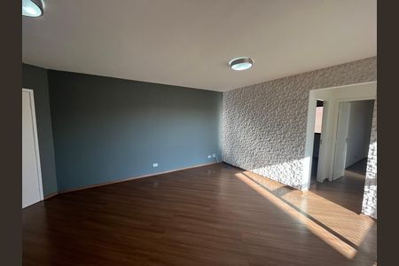 Sala de apartamento para alugar com 3 quartos, 85m² em Jardim Maria Rosa, Taboão da Serra