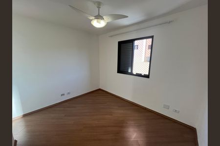 Suite 1 de apartamento para alugar com 3 quartos, 85m² em Jardim Maria Rosa, Taboão da Serra