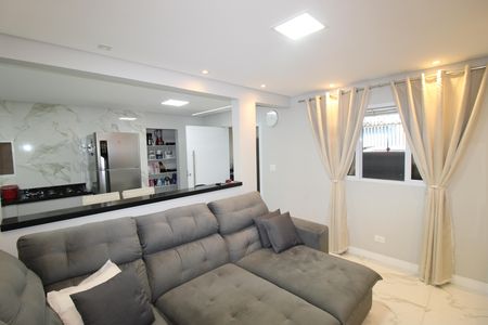 Casa para alugar com 3 quartos, 315m² em Vila Verde, São Paulo