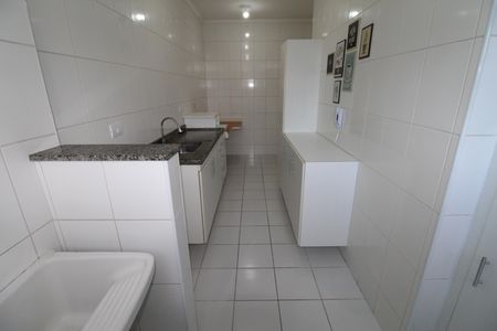 Apartamento para alugar com 80m², 3 quartos e 1 vagaÁrea de Serviço