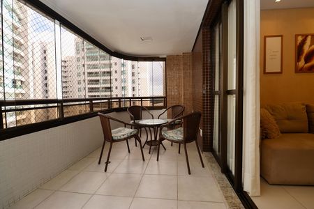 Apartamento para alugar com 54m², 1 quarto e 1 vaga Apartamento para alugar com 54m², 1 quarto e 1 vagaVaranda