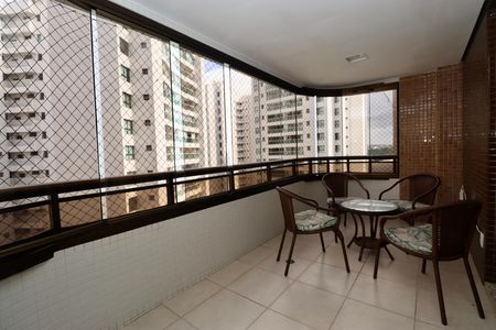 Apartamento para alugar com 54m², 1 quarto e 1 vaga Apartamento para alugar com 54m², 1 quarto e 1 vagaVaranda