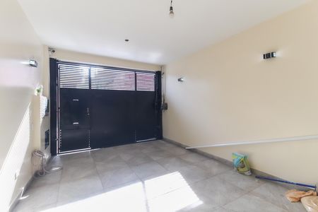 Garagem de casa para alugar com 3 quartos, 170m² em Vila Verde, São Paulo