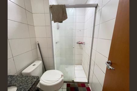 Apartamento à venda com 44m², 2 quartos e 1 vaga Apartamento à venda com 44m², 2 quartos e 1 vagaBanheiro