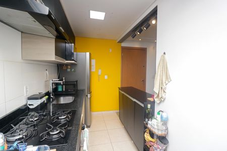 Cozinha de apartamento à venda com 2 quartos, 49m² em Utinga, Santo André