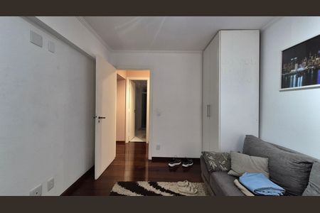 Apartamento para alugar com 132m², 3 quartos e 2 vagas Apartamento para alugar com 132m², 3 quartos e 2 vagasQuarto 2