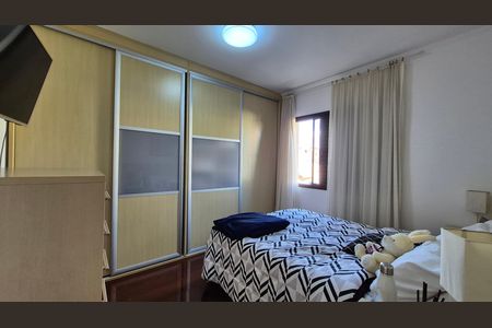 Apartamento para alugar com 132m², 3 quartos e 2 vagas Apartamento para alugar com 132m², 3 quartos e 2 vagasQuarto