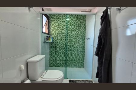 Apartamento para alugar com 132m², 3 quartos e 2 vagas Apartamento para alugar com 132m², 3 quartos e 2 vagasBanheiro da suíte