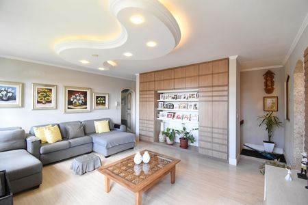 Casa à venda com 397m², 4 quartos e 4 vagasSala 2