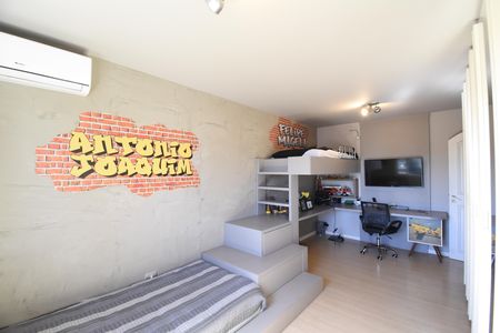 Casa à venda com 397m², 4 quartos e 4 vagasSuíte 3