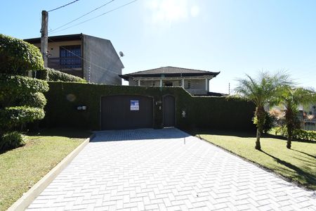 Casa à venda com 397m², 4 quartos e 4 vagasFachada