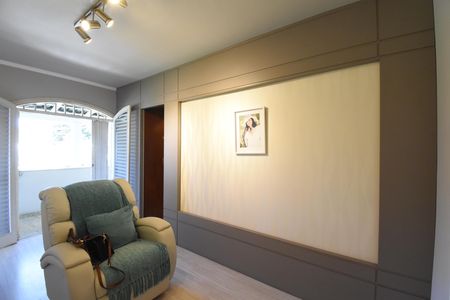 Casa à venda com 397m², 4 quartos e 4 vagasSuíte 1