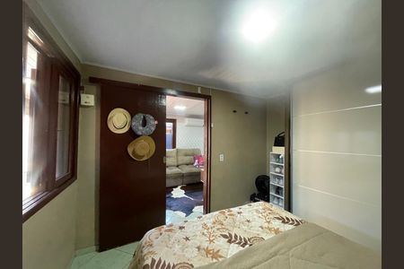 Casa à venda com 84m², 3 quartos e 1 vaga