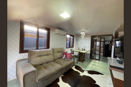 Casa à venda com 84m², 3 quartos e 1 vaga