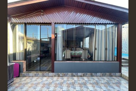 Casa à venda com 84m², 3 quartos e 1 vaga