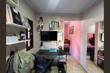 Casa à venda com 84m², 3 quartos e 1 vaga