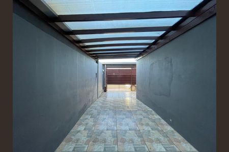 Casa à venda com 84m², 3 quartos e 1 vaga