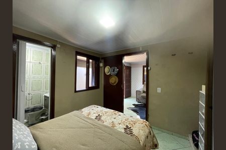 Casa à venda com 84m², 3 quartos e 1 vaga