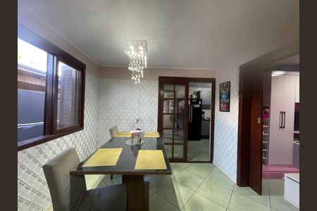 Casa à venda com 84m², 3 quartos e 1 vaga