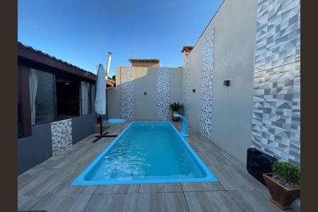 Casa à venda com 84m², 3 quartos e 1 vaga