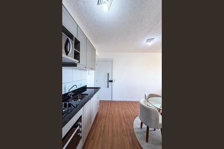 Cozinha de apartamento para alugar com 1 quarto, 35m² em Mooca, São Paulo