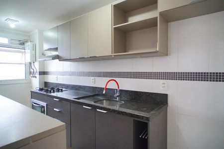Cozinha  de apartamento para alugar com 2 quartos, 69m² em Santo Antônio, Porto Alegre