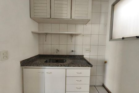 Cozinha de apartamento para alugar com 2 quartos, 56m² em Jardim Miranda, Campinas