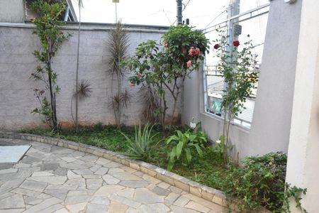 pequeno jardim de casa à venda com 4 quartos, 324m² em Mirante de Jundiaí, Jundiaí
