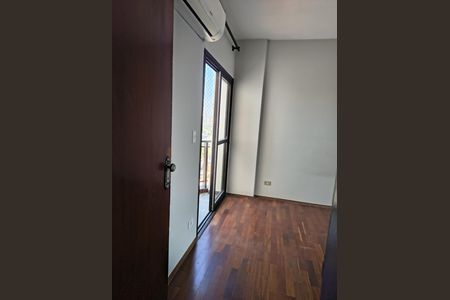 Apartamento para alugar com 105m², 3 quartos e 2 vagas Apartamento para alugar com 105m², 3 quartos e 2 vagasQuarto