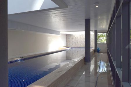 Studio à venda com 31m², 1 quarto e sem vagaPiscina Coberta
