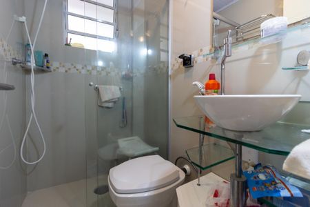 Banheiro de apartamento à venda com 2 quartos, 70m² em Pinheiros, São Paulo